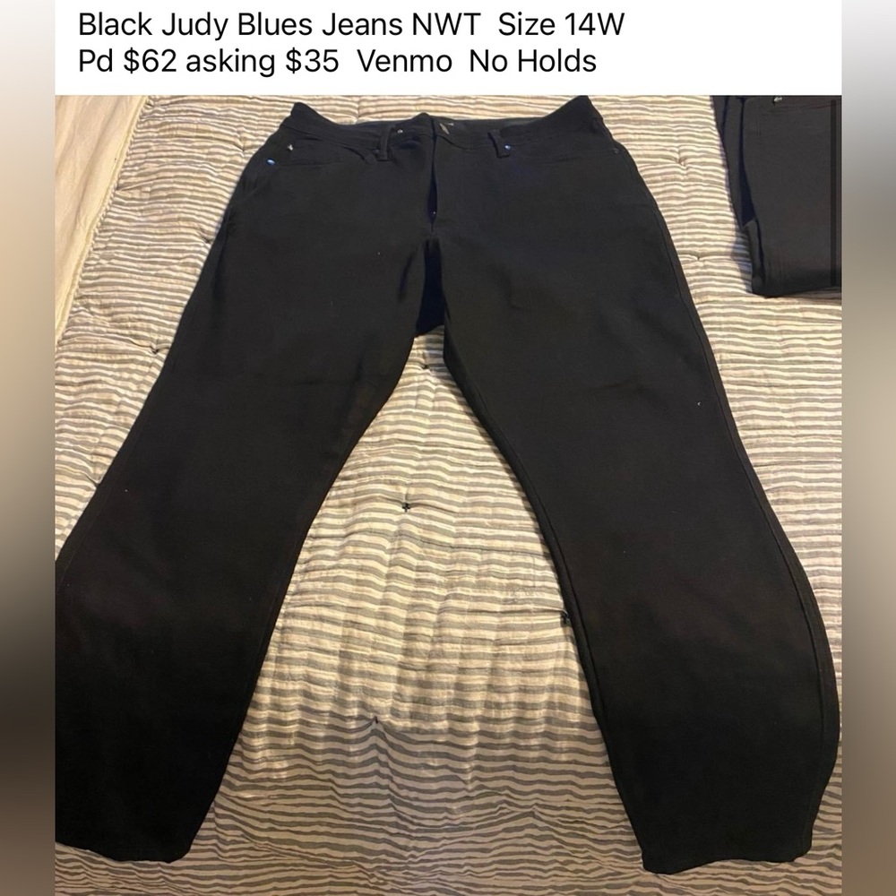 Black frayed Judy Blue Jeans